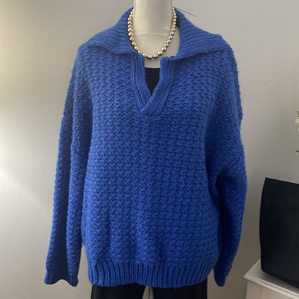 Pitaya Royal Blue Sweater
